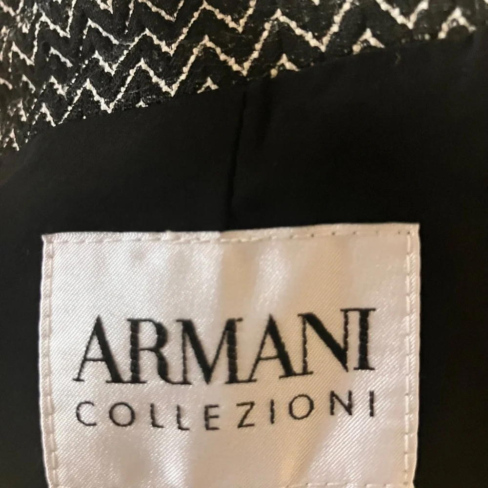 Armani Collezioni Blzck And White Chevron Suit - Picture 15 of 17